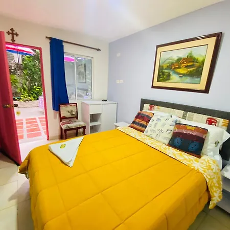 House Marfito Airport 3*