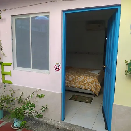 House Marfito Airport Hotel 3*