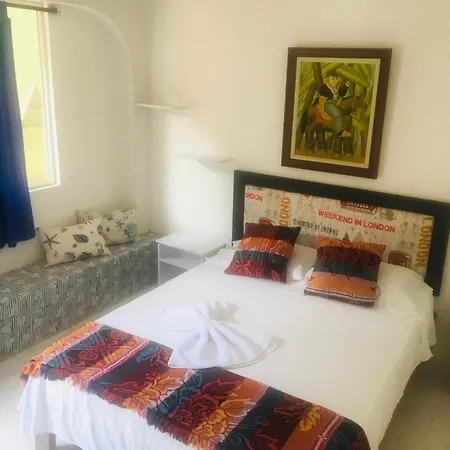 House Marfito Airport 3*