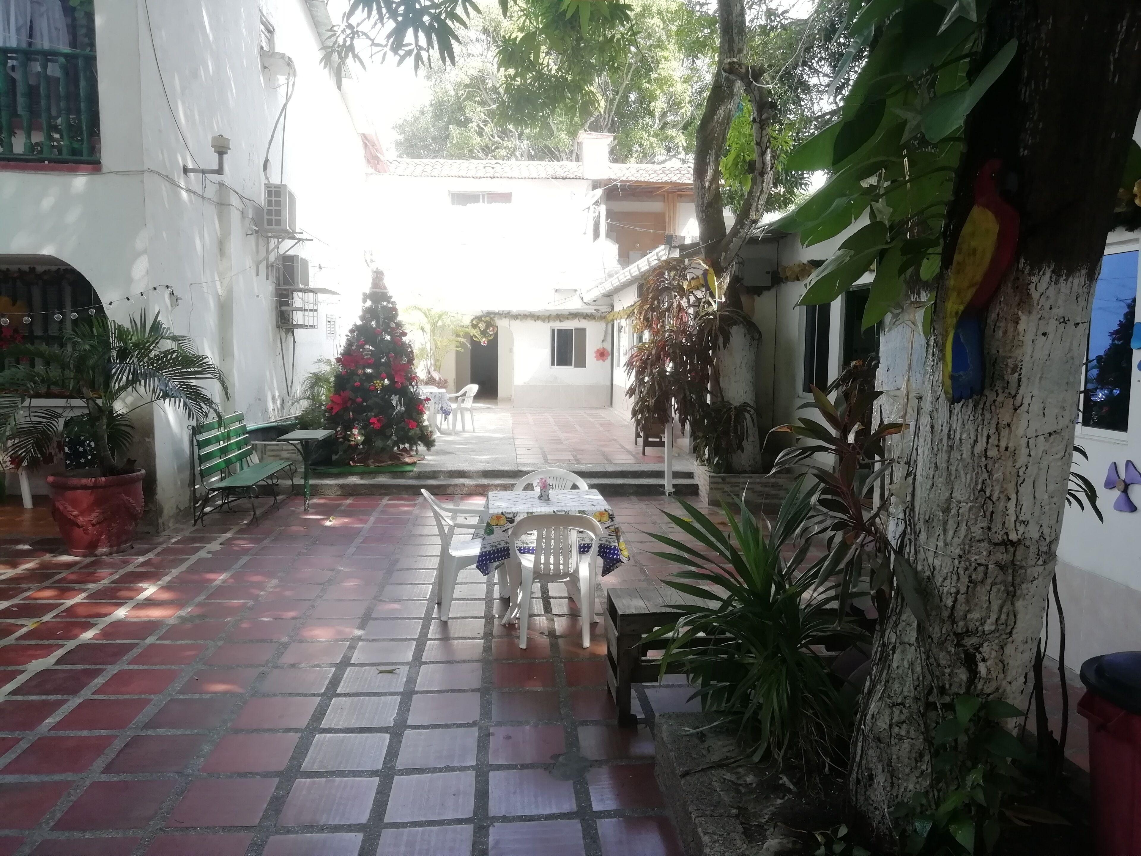 Hotel House Marfito Airport 3*