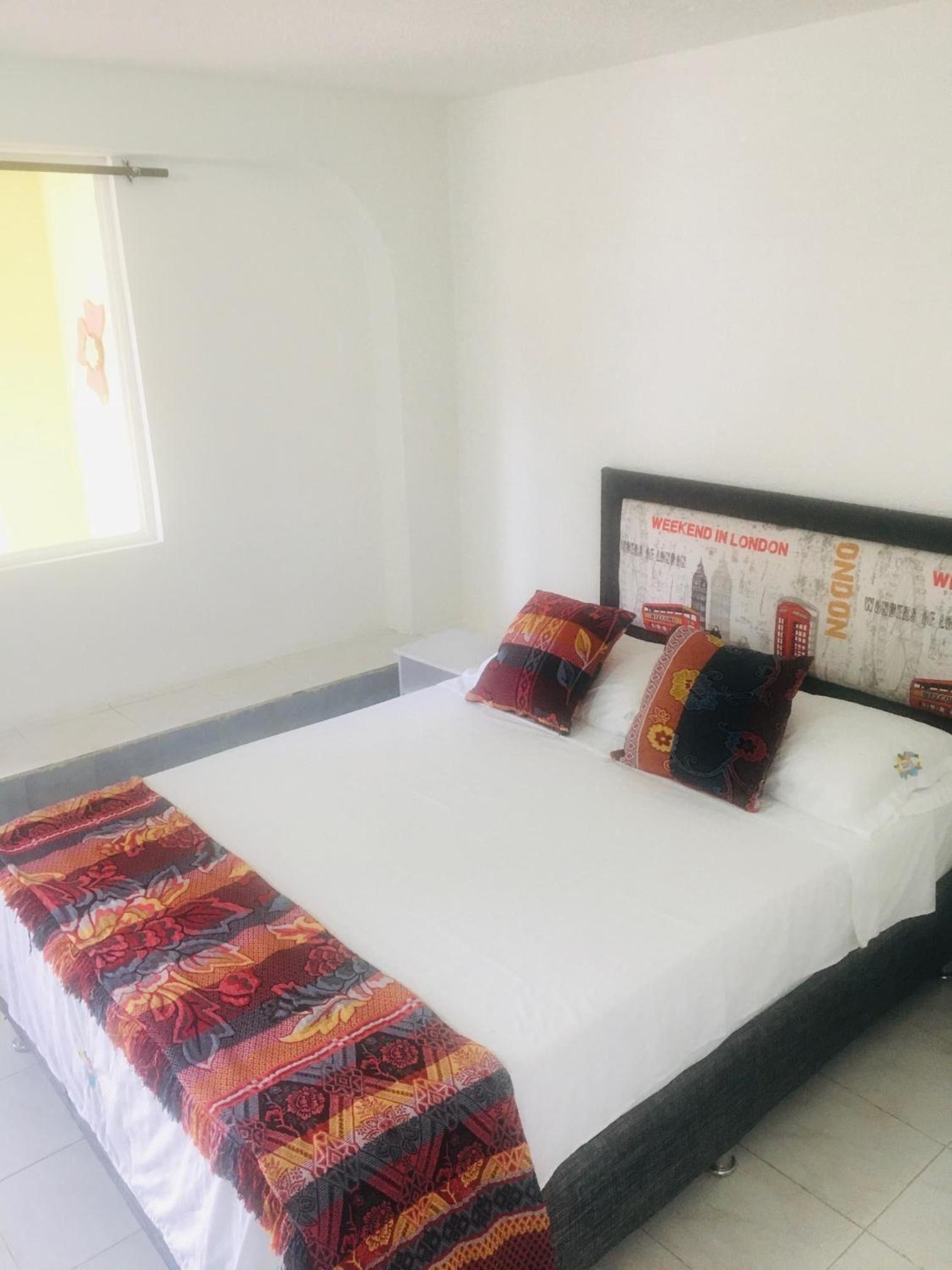 Hotel House Marfito Airport 3*