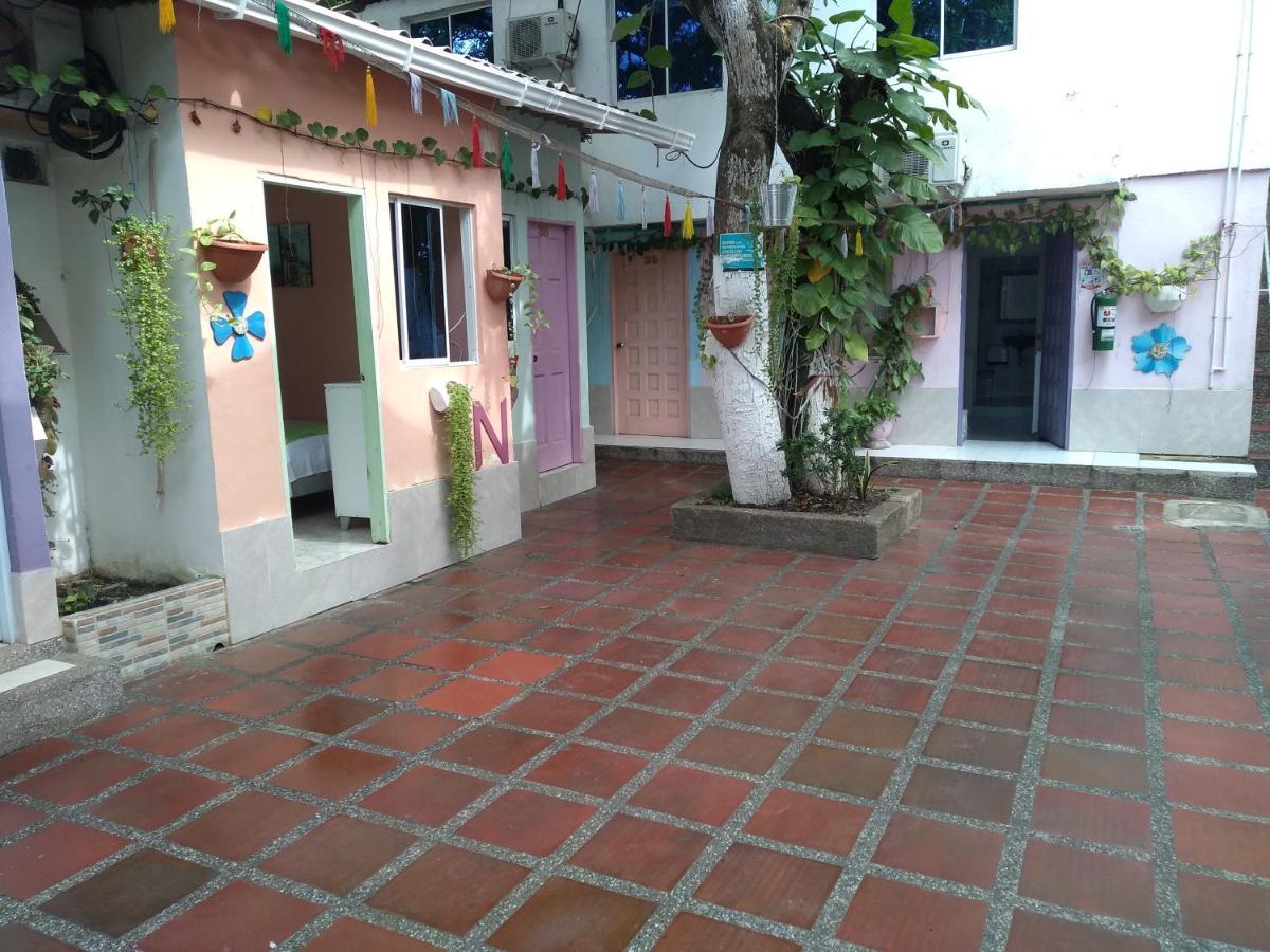 Hotel House Marfito Airport 3*